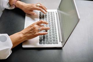 Poradna: Jak velký problém pro můj důchod je dvouletá nezaměstnanost před důchodem?